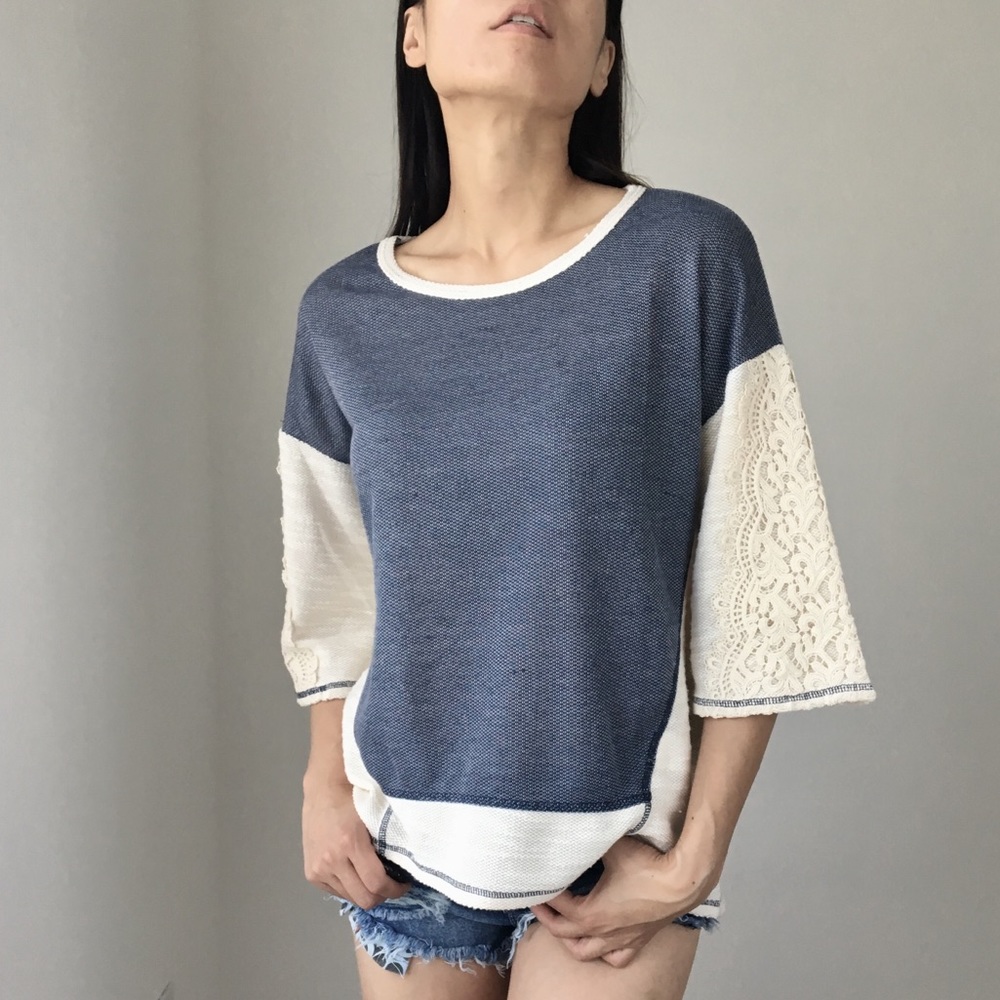 LAST 1 ! Two tone crocheted sleeve tunic top - Picture 2 of 6